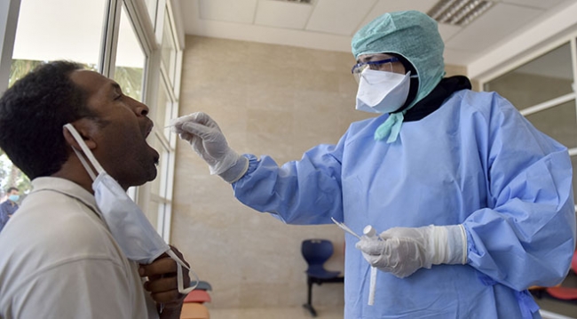 Afrika'da son 24 saatte 14 bin 727 vaka tespit edildi